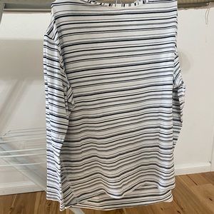 Lululemon back in action long sleeve shirt